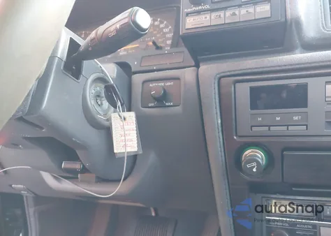 1988 Toyota Cressida Luxury z USA, uszkodzony, nr VIN JT2MX73E8J0153426